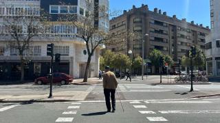 Un apagón eléctrico global paraliza Euskadi y deja sin luz a comercios, empresas y hogares