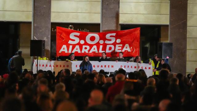 Protesta en Llodio contra el cierre de Guardian / Iñaki Berasaluce Europa Press