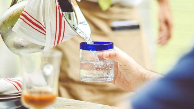 Una mujer de Getxo es intoxicada por plomo por beber en una jarra comprada hace 15 años en Andalucía