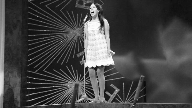 La cantante Massiel a quien Carolina Yuste interpreta en 'La Canción'