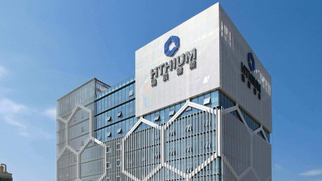 El Gobierno vasco cierra un acuerdo con la Hithium para la fabricación de baterías