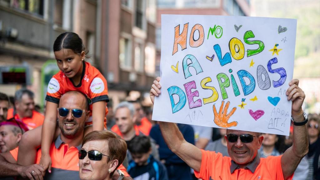 Manifestación por el futuro de Bridgestone