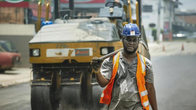 La inmigración sostiene el mercado laboral vasco.