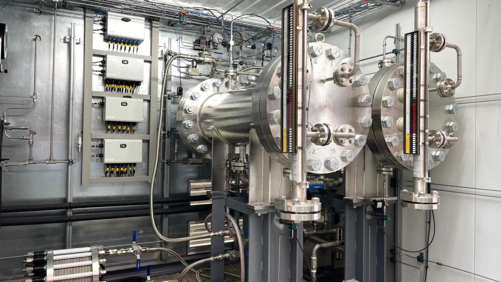 Electrolizador para pruebas de hidrógeno presentado hace unos días por Tecnalia