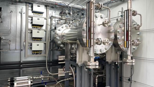 Electrolizador para pruebas de hidrógeno presentado hace unos días por Tecnalia