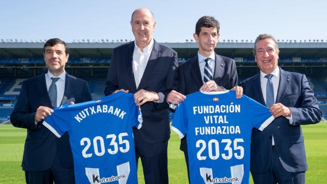 Kutxabank será patrocinador del Deportivo Alavés durante la próxima década