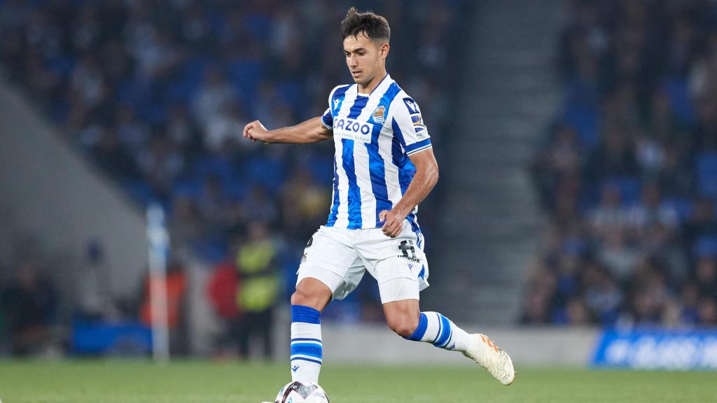 Martín Zubimendi, durante un encuentro con la Real Sociedad.