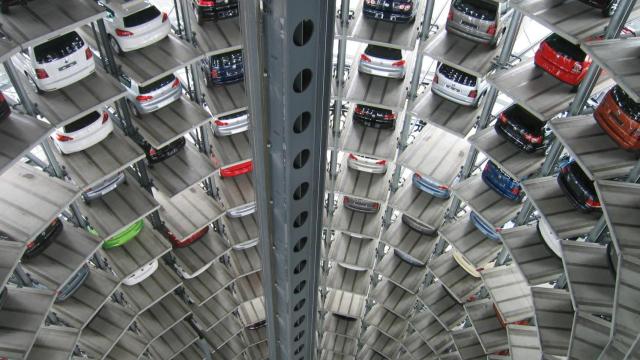 Euskadi prevé matricular 30.000 coches en 2025 frente a los casi 40.000 registrados en prepandemia