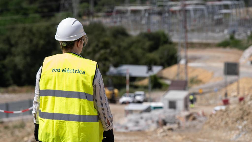 Trabajos de Red Eléctrica en la subestación de Gatika / Iñaki Berasaluce Europa Press