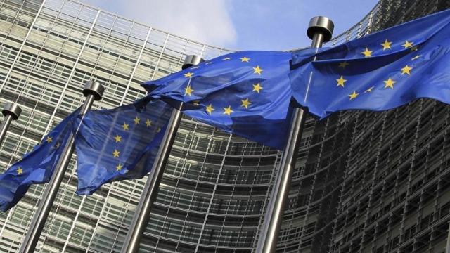 La Unión Europea aplaza, de nuevo, la oficialidad del euskera, catalán y gallego
