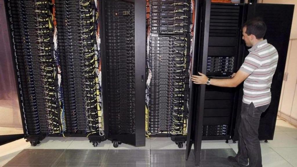 Imagen de archivo de los servidores de un nodo de supercomputación