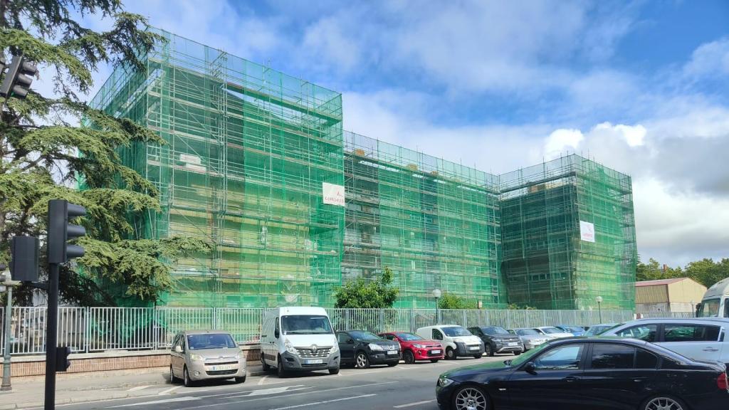 Vista exterior de la intervención IES Francisco de Vitoria, en la capital alavesa