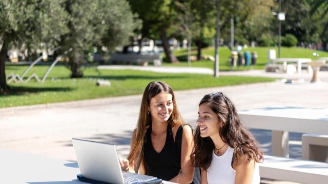 Estudiantes de la UPV