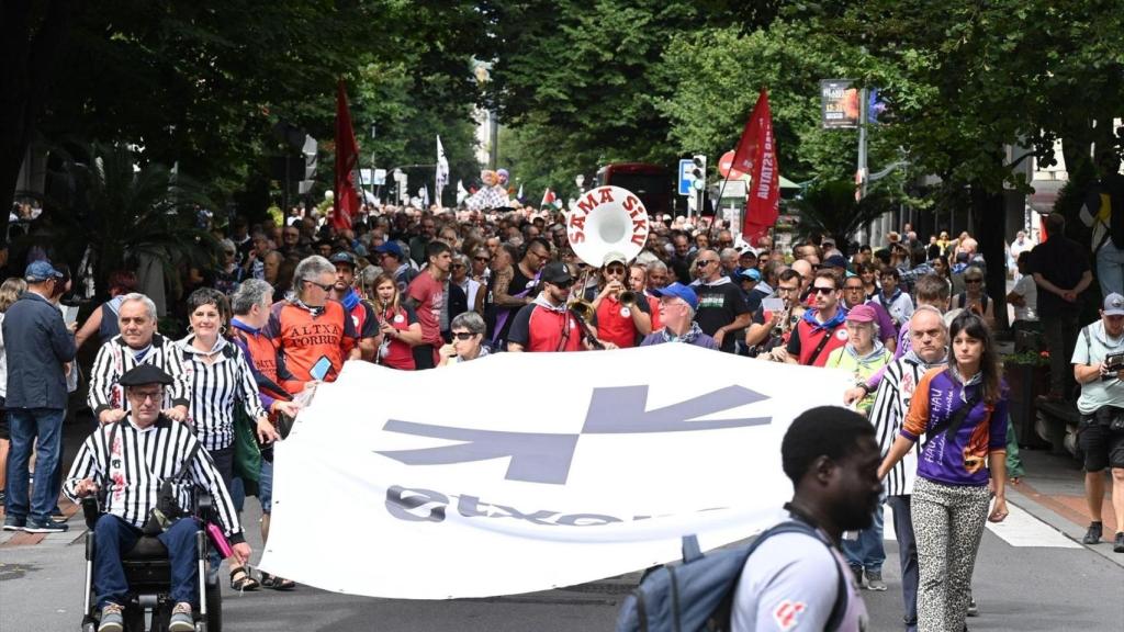 Sare celebra la movilización por los presos en Bilbao tras el rechazo de la AN a prohibirla