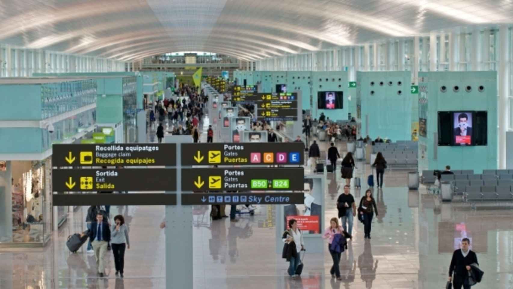 El aeropuerto de El Prat / EFE