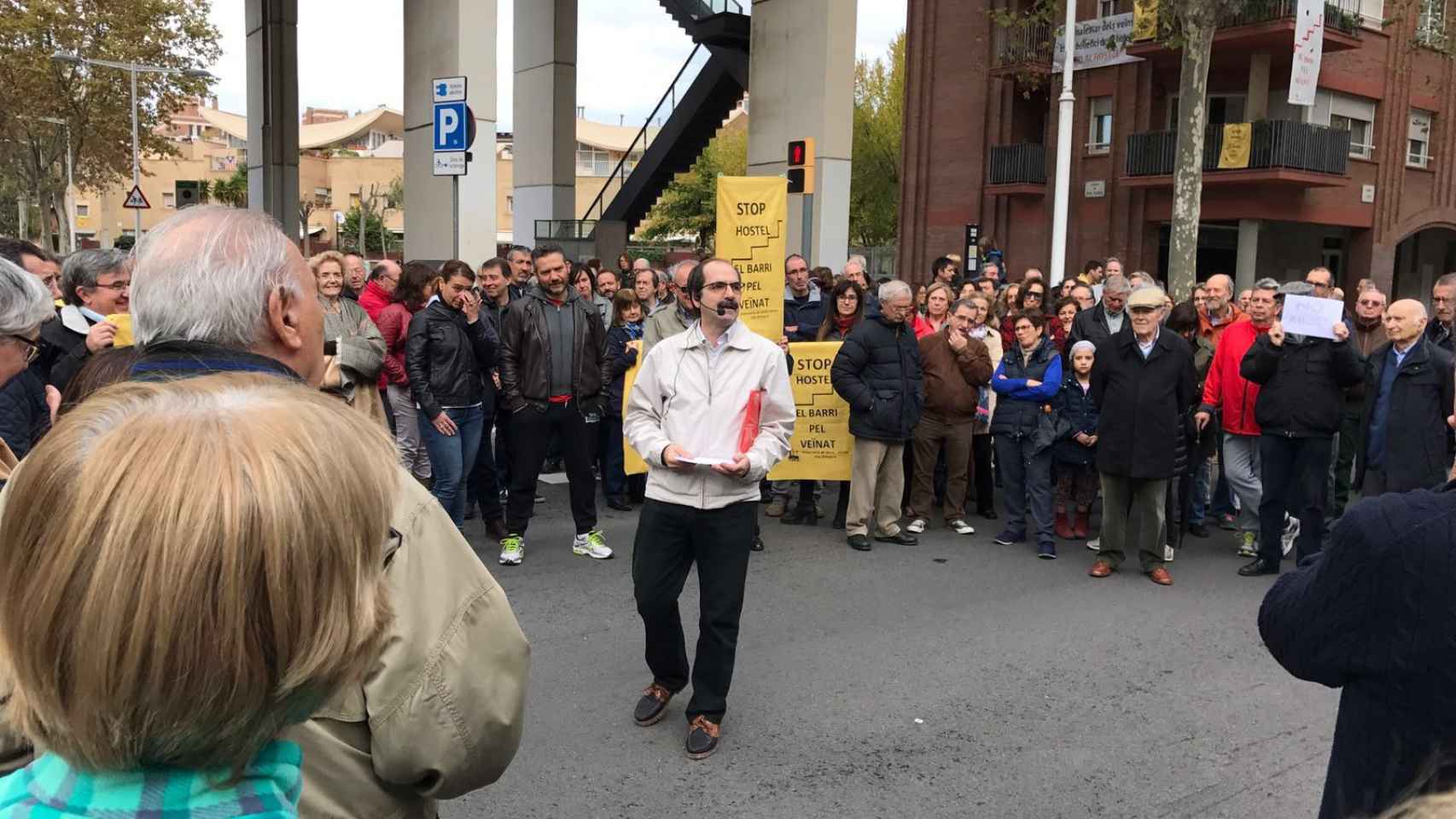 Reunión de vecinos en la Vila Olímpica / CONFAVC