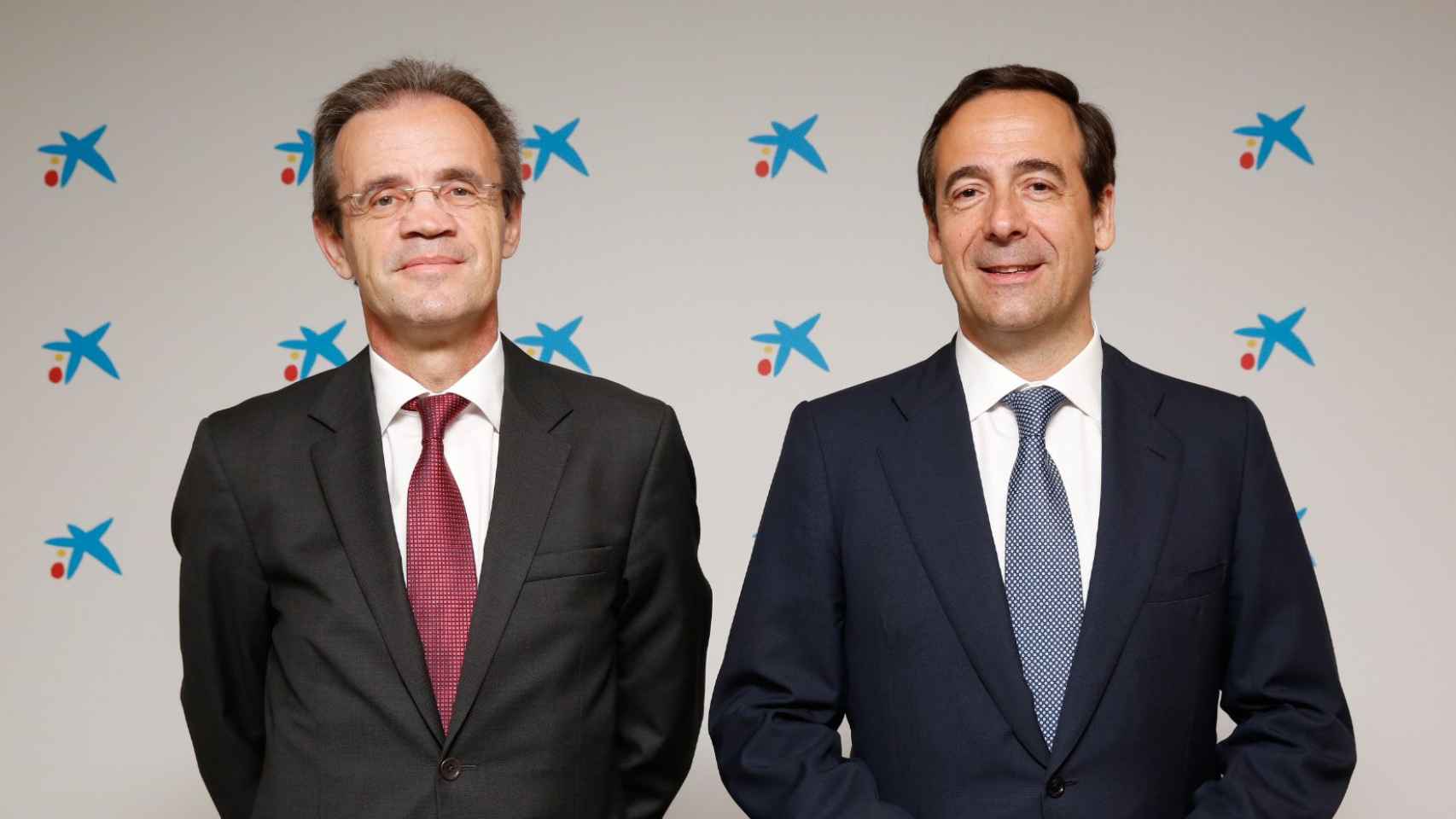 Jordi Gual, presidente de CaixaBank, y Gonzalo Gortázar, consejero delegado de CaixaBank