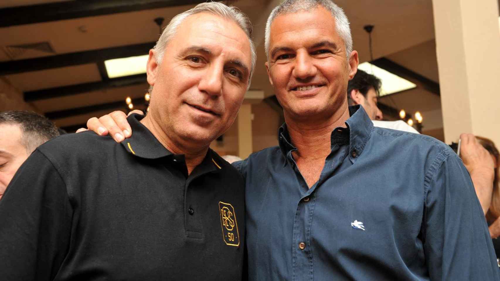 Javier Bordas junto al exblaugrana Hristo Stoichkov / FCB