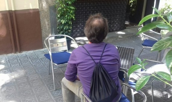 Jordi, en una terraza en Sarrià Sant Gervasi / JS