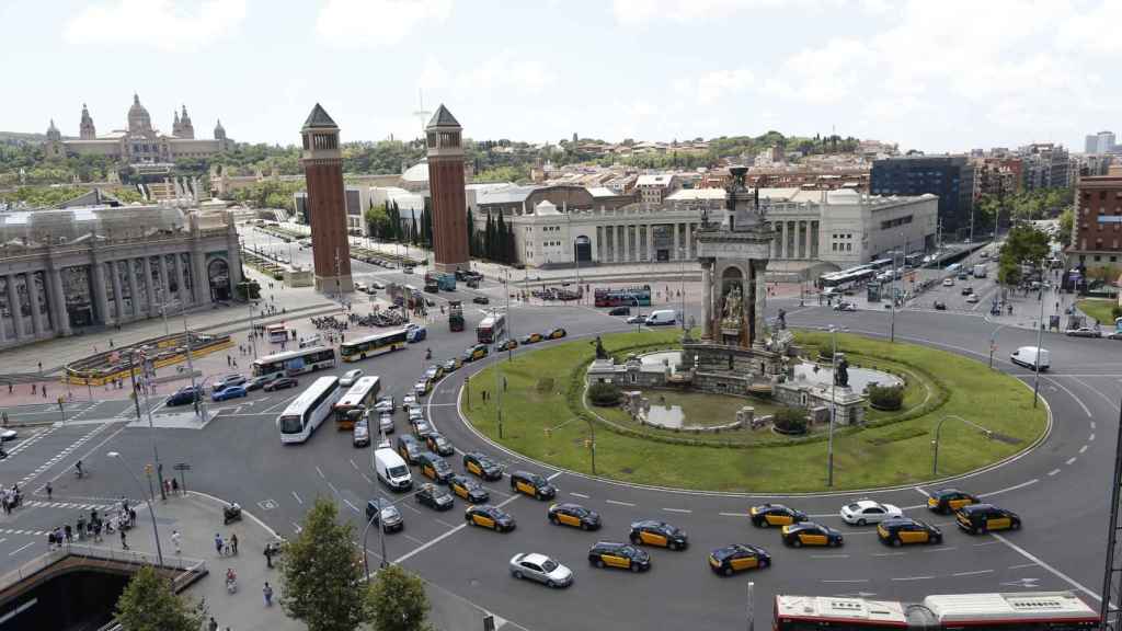 Torres Venecianas de la plaza / EFE/ Alejandro Garcia