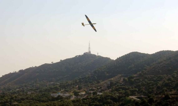 La corrientes de aire facilitan el vuelo de estos pequeños aviones. / CR