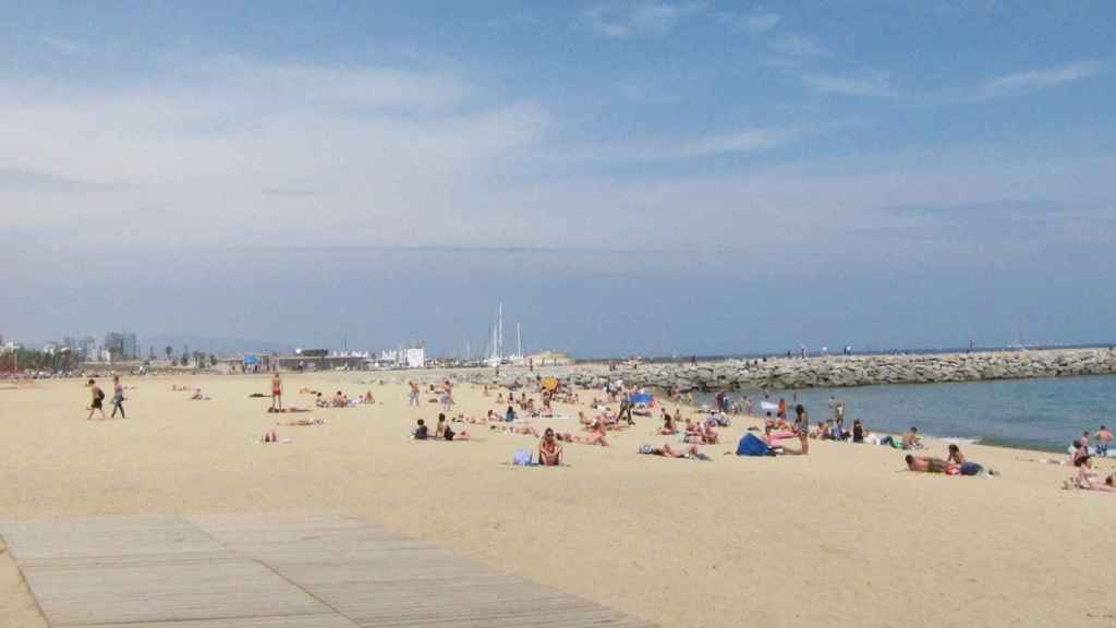 La playa de la Barceloneta / EP