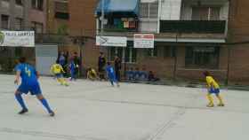 Imagen de un partido de la Escola Arrels en el Tenis Sant Andreu