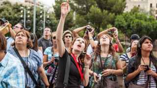 Guerra abierta entre los guías turísticos y los 'free tours' en el centro de Barcelona