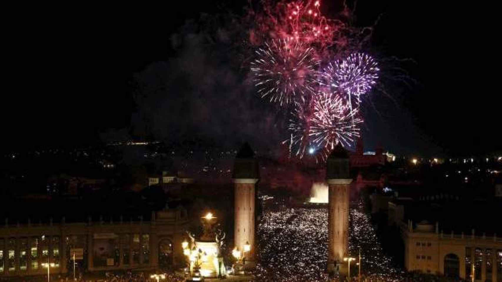 El piromusical de la Mercè en una edición anterior / Marta Pérez (EFE)