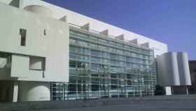 Actual sede del MACBA, cuya ampliación pende de un hilo por la decisión de los 'comuns' de querer construir un CAP en la capilla de la Misericordia, contigua al museo.