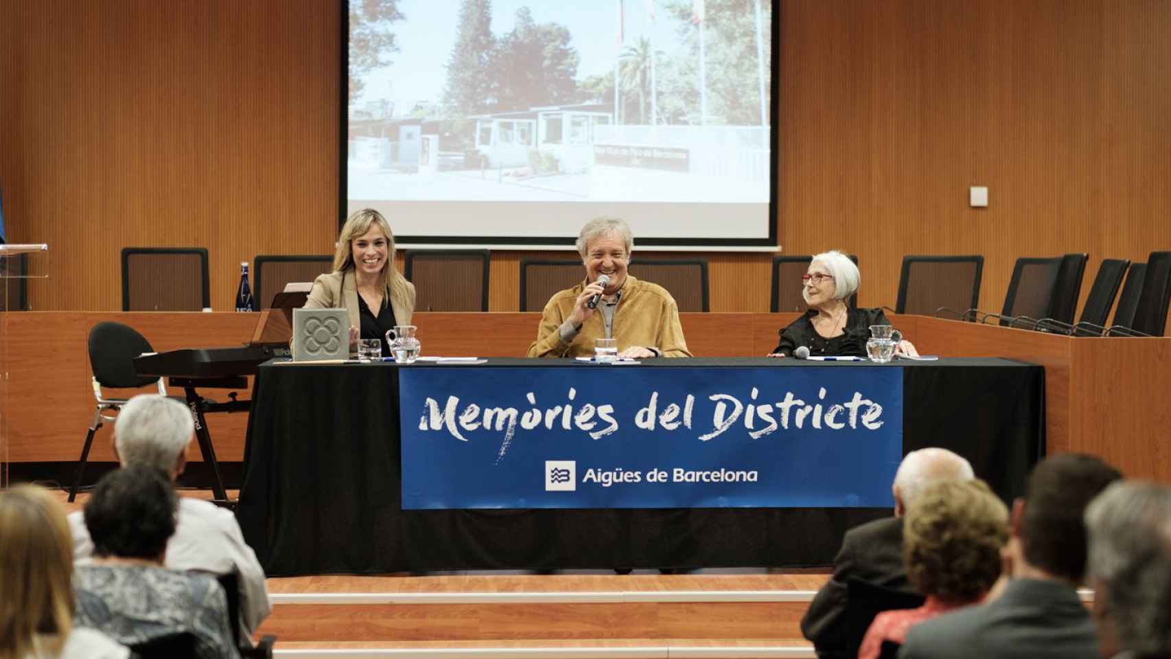 Presentación del libro Memòries del districte de Les Corts