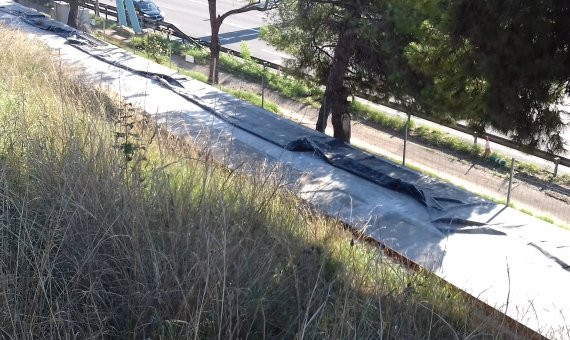 Carril bici paralelo a la Diagonal en construcción / JORDI SUBIRANA