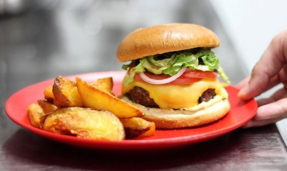 Cheeseburger de La Real Hamburguesería