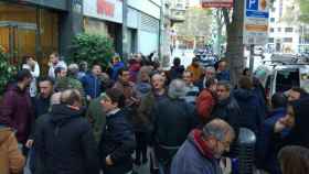 Los trabajadores de Sport realizan protestas en la puerta de la empresa / Twitter ComitéSport