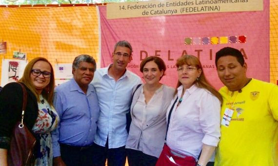 Javier Bonomi, presidente de Fedelatina con la alcaldesa, Colau / J.BONOMI