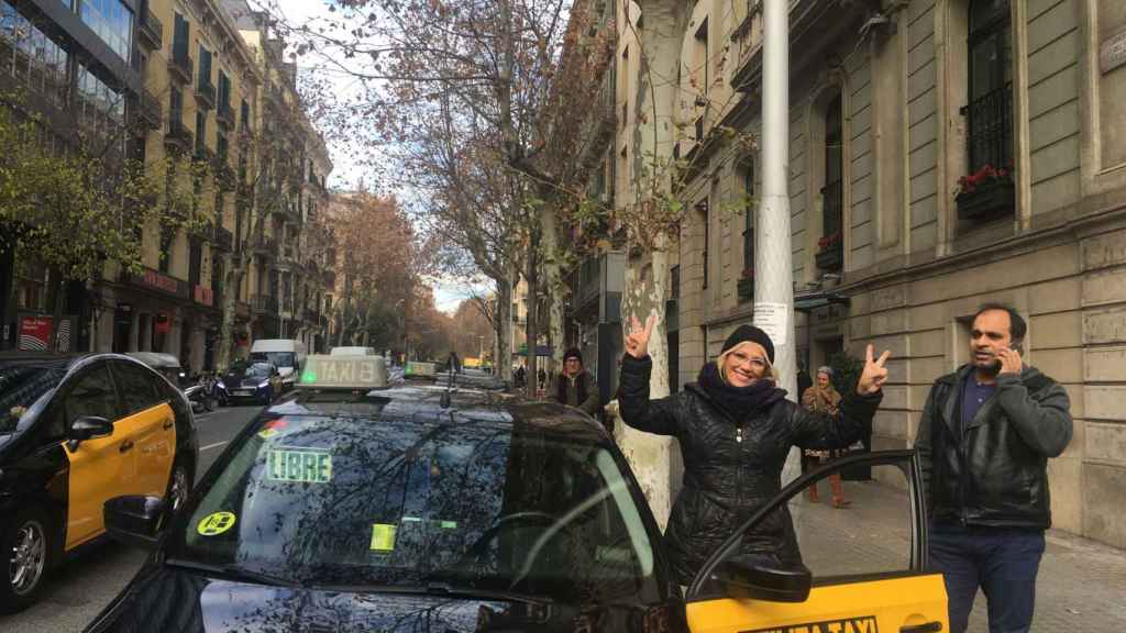 Los taxistas le ganaron el pulso a Uber y ahora centran sus esfuerzos en derribar a Cabify / PAULA BALDRICH