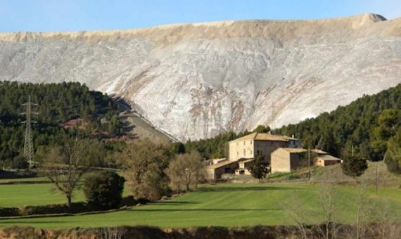 Montaña de sal de las minas de Sallent