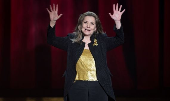 Isona Passola, directora de l'Academia del Cine Catalán, durante su discurso en la gala / EFE