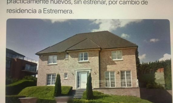 La casa de Puigdemont en Waterloo, 'a la venta'