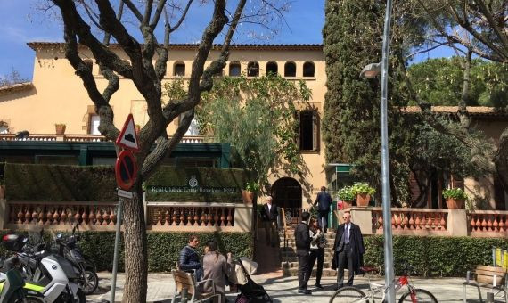 Entrada del RCT Barcelona, donde se disputa anualmente el Godó / MIKI