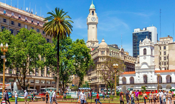 La plaza de Mayo de Buenos Aires / ALAMY STOCK