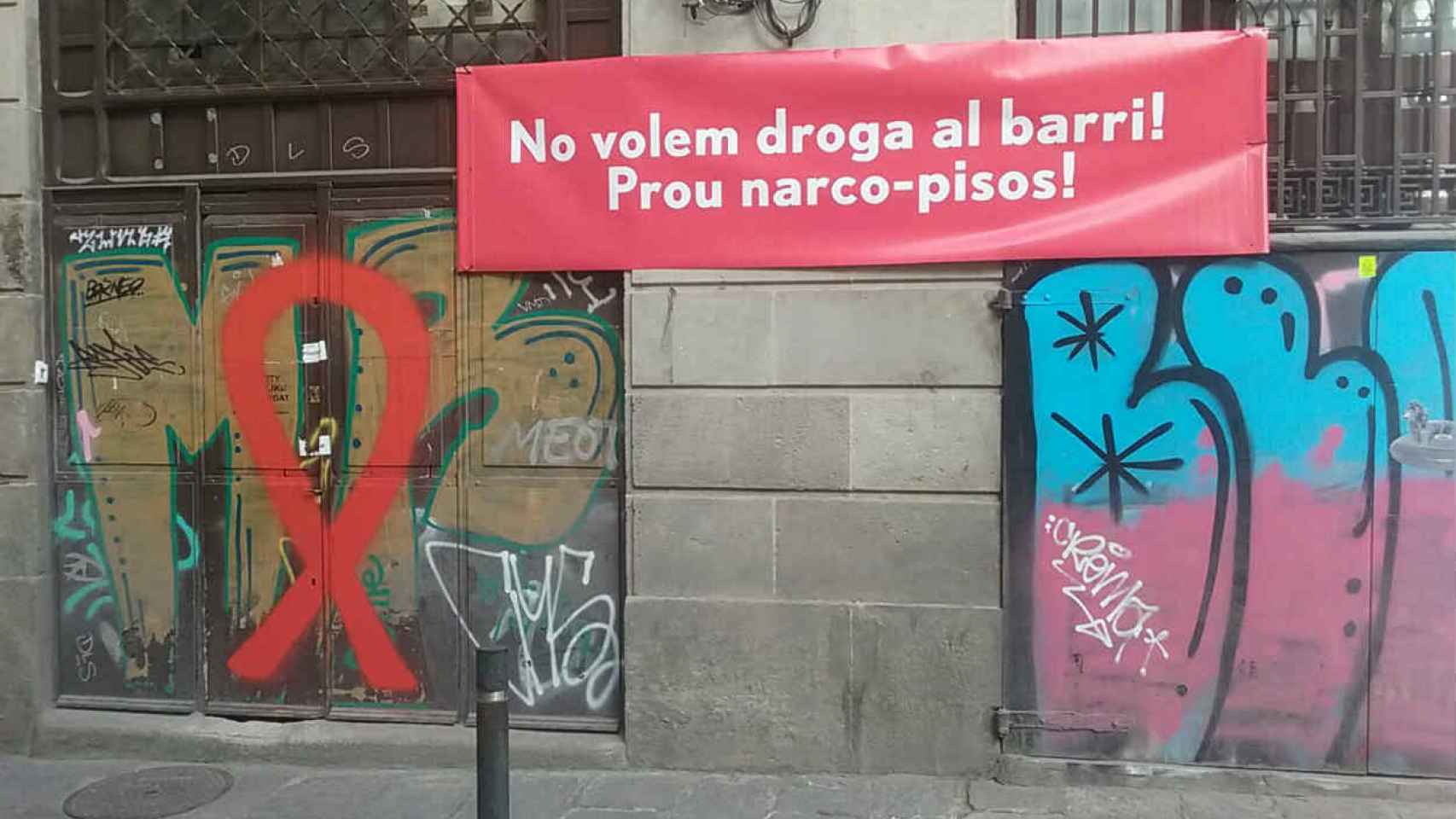 En los barrios de Ciutat Vella están hartos de los narcopisos / Asoc. Vecinos RPR