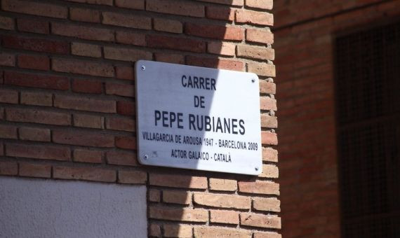 Así luce la nueva placa de la nueva calle / AjuntamentBCN