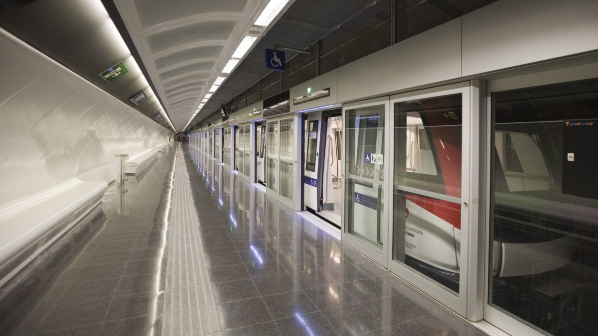 Estación de la línea 9 del metro de Barcelona / ARCHIVO