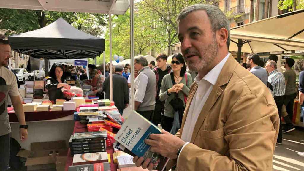 Jaume Collboni ha estado de compras en Sant Jordi / @jaumecollboni