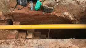 Esta es justo la zona de las obras de la calle de la Florida donde los operarios han descubierto la entrada a un refugio de la Guerra Civil  /