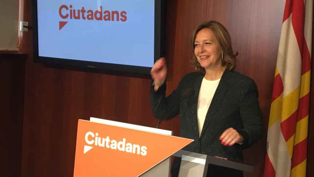 La presidenta del grupo municipal de Ciutadans (Cs), Carina Mejías, pide a todos los partidos que condenen la violencia / XAVIER ADELL