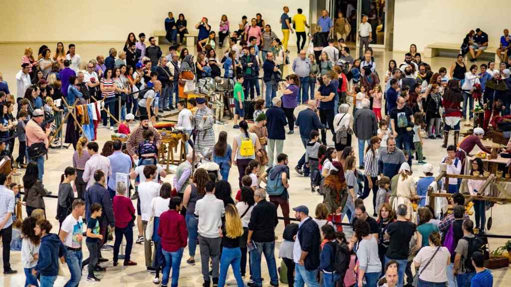 La Nit dels Museus ha batido todos sus records de participación en Barcelona reuniendo a más de 200.000 vivitantes en horario nocturno / EUROPA PRESS