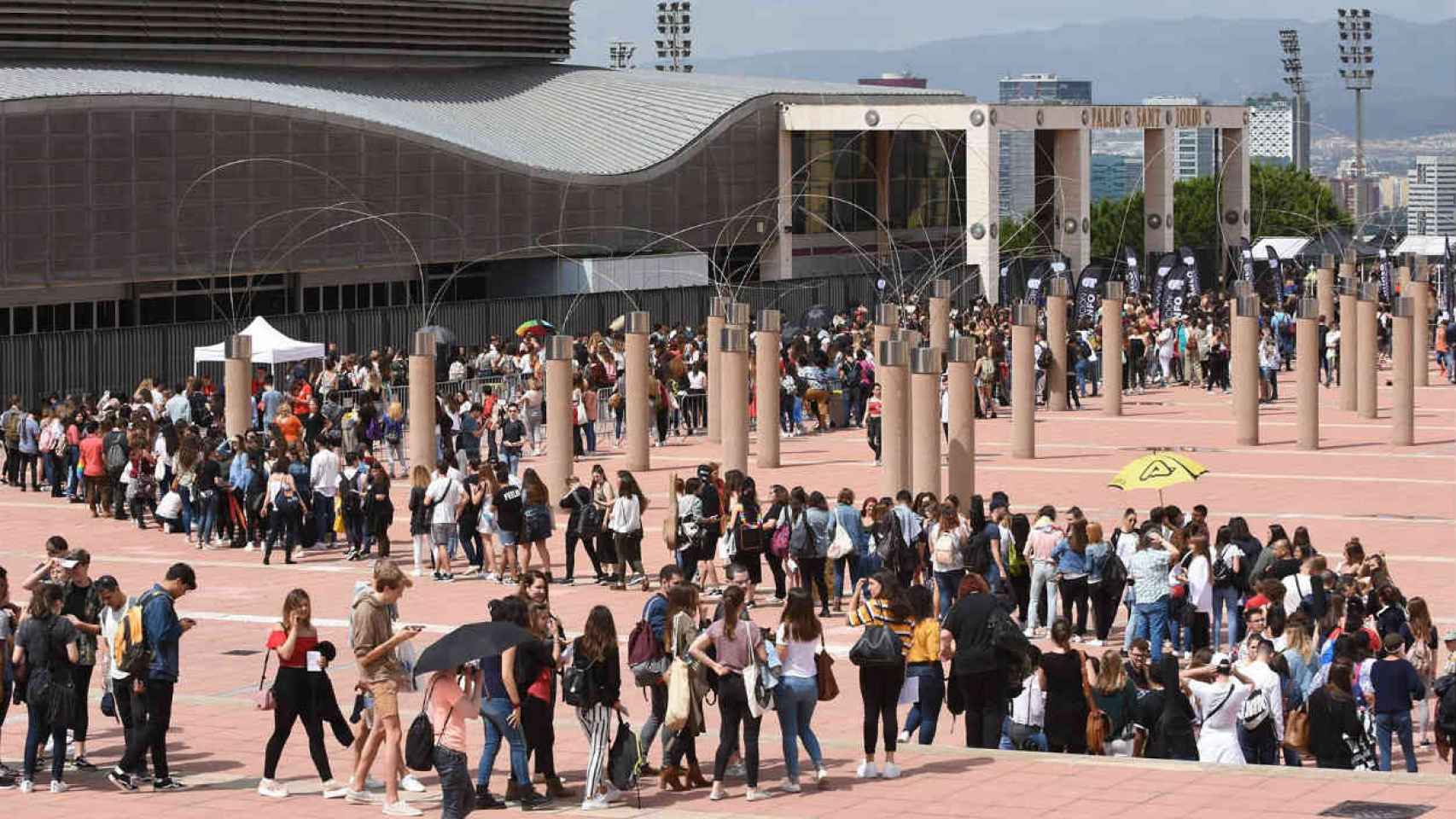 Los aspirantes a la fama rodearon el Estadi Olímpic de Montjuïc / EP