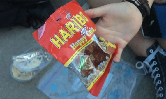 Gominolas Haribo bañadas en vodka en el Primavera Sound | PAULA BALDRICH